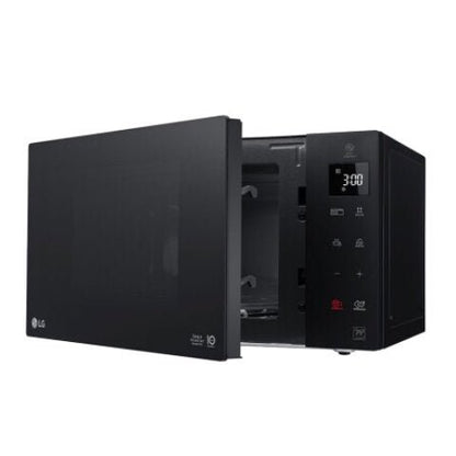 LG MICROWAVE OVEN & GRILL, NEO CHEF TECHNOLOGY, 25 LITRE CAPACITY, SMART INVERTER, EASYCLEAN™ - CompuGhana